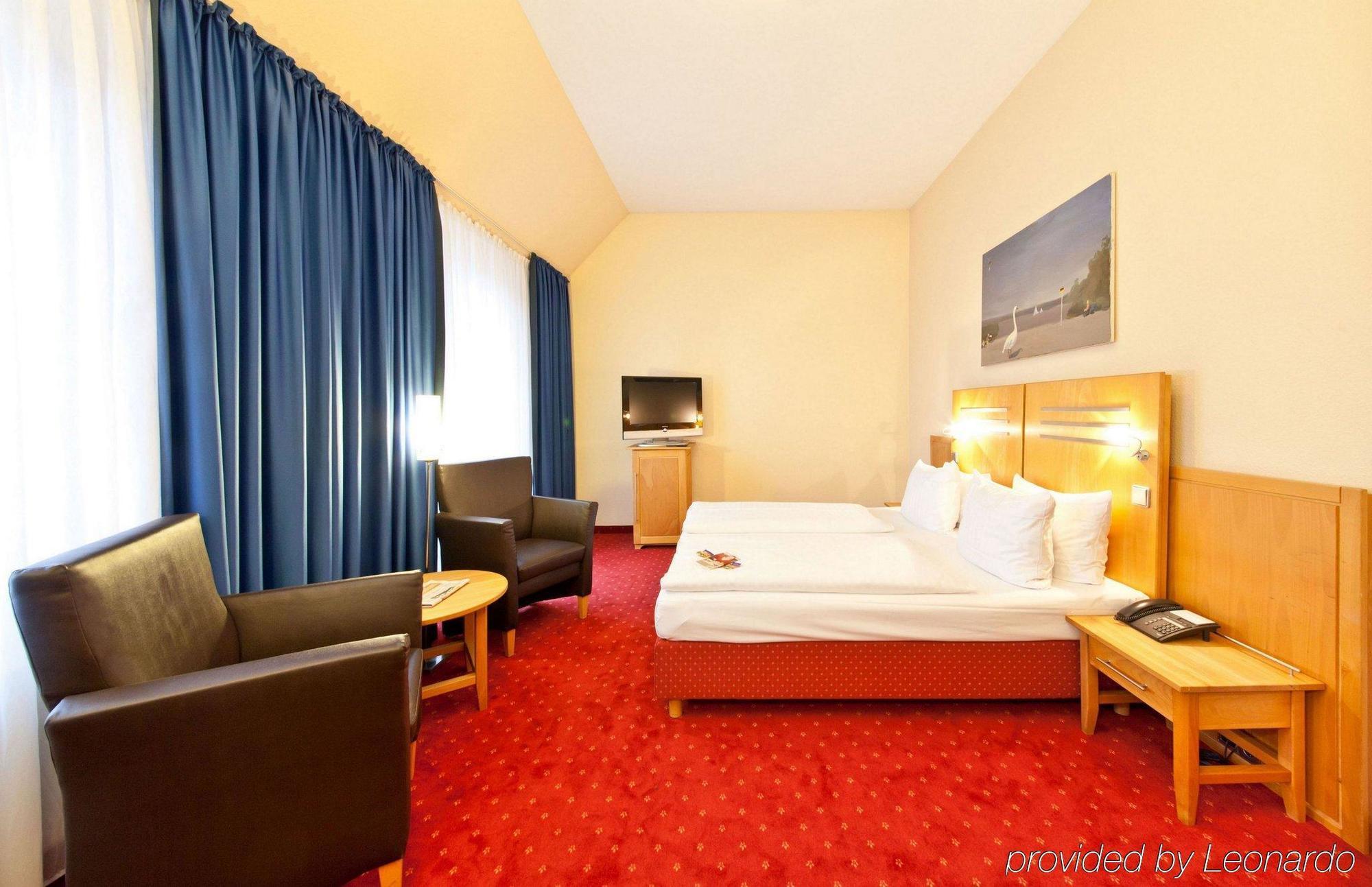 Novum Hotel Gates Berlin Charlottenburg Exteriör bild